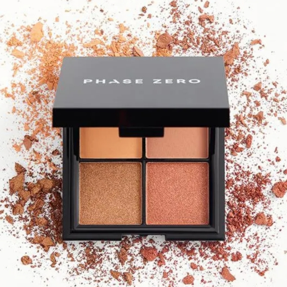 PHASE ZERO SANTORINI QUAD EYESHADOW PALETTE.